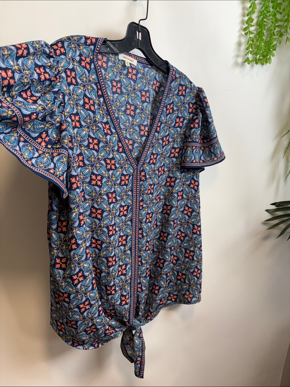Max Studio Blue Floral Tie-Hem V-Neck Blouse